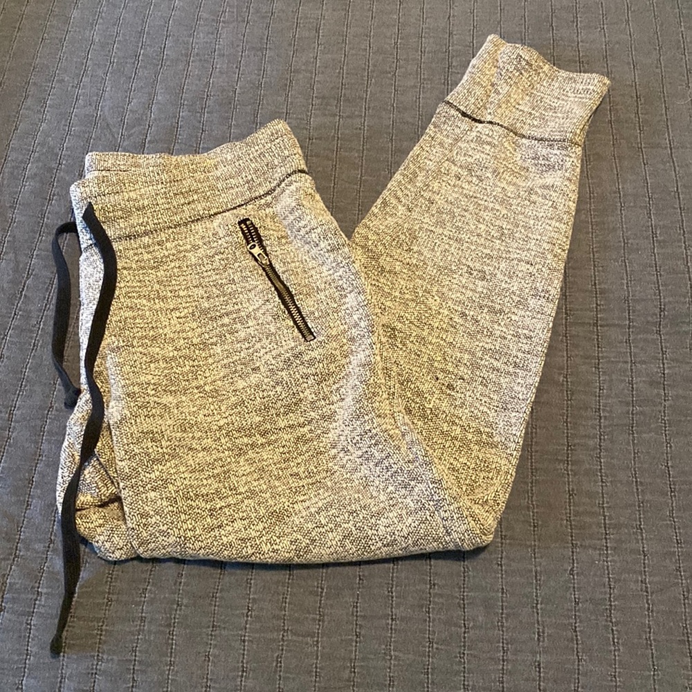 AEO joggers sz S